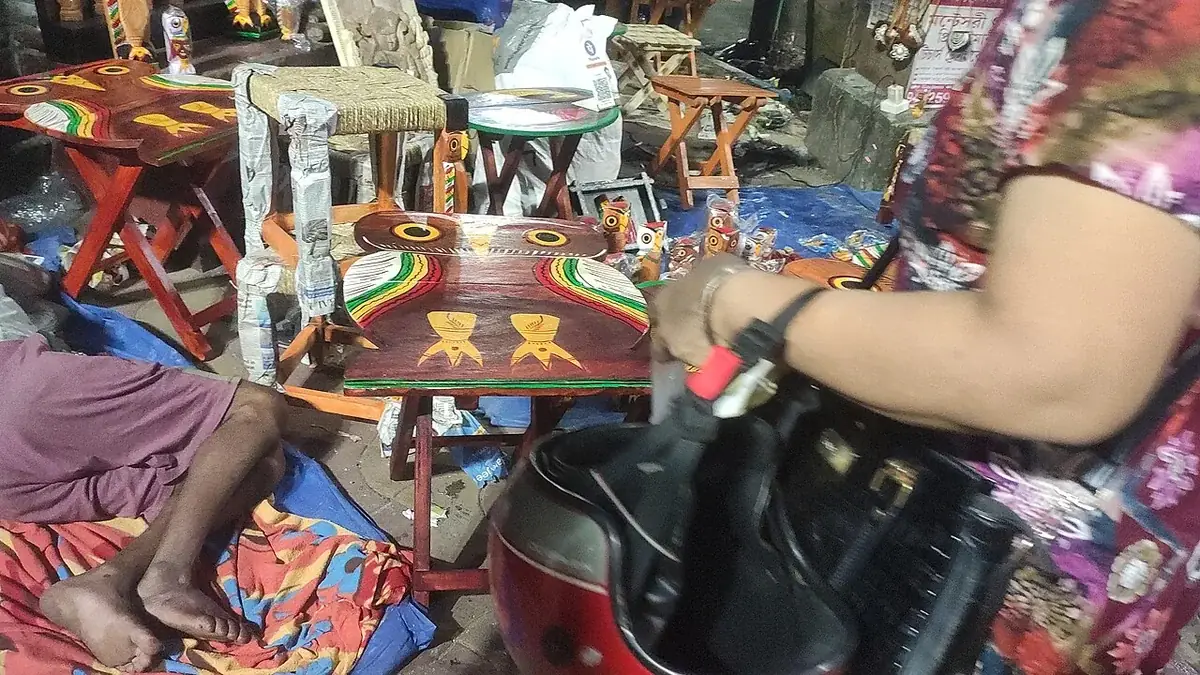 Durga puja Festivities 2023 Lights, Pandals, Shopping, food in south Kolkata 60