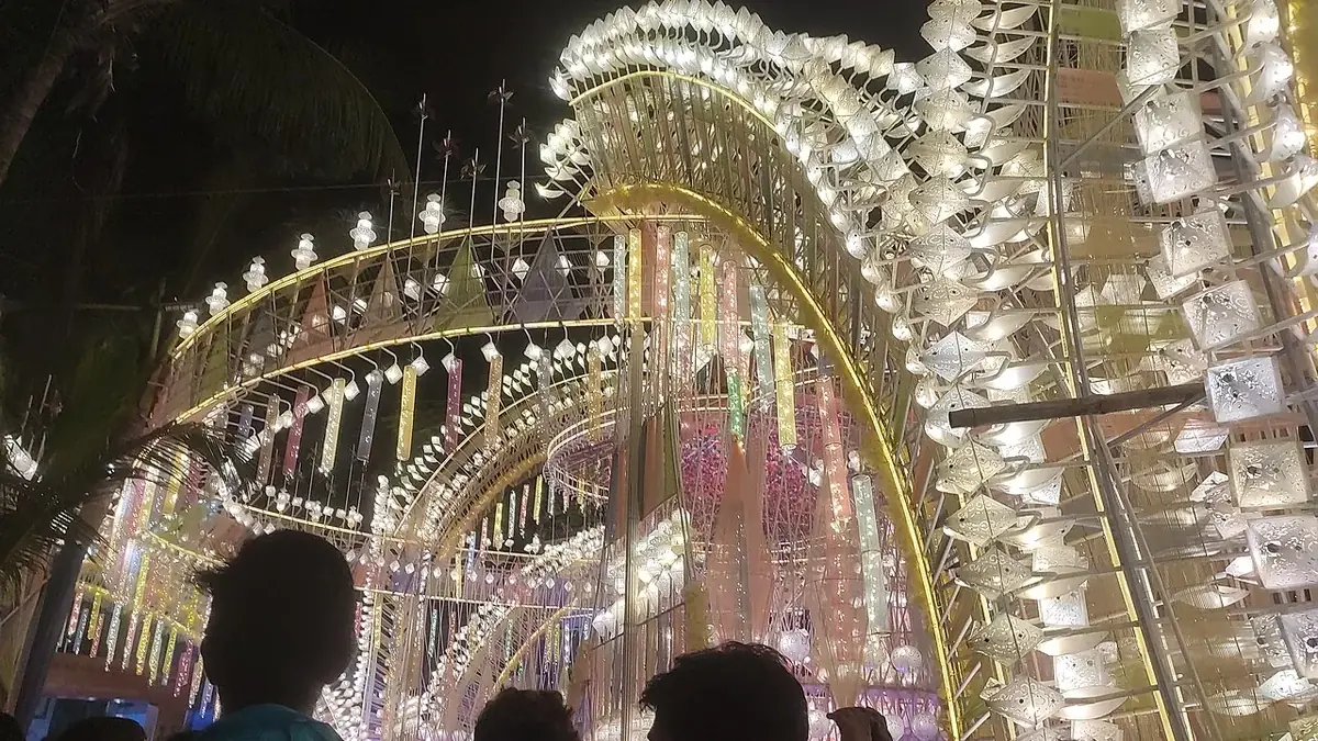 Durga puja Festivities 2023 Lights, Pandals, Shopping, food in south Kolkata 41