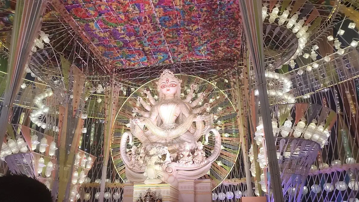Durga puja Festivities 2023 Lights, Pandals, Shopping, food in south Kolkata 51