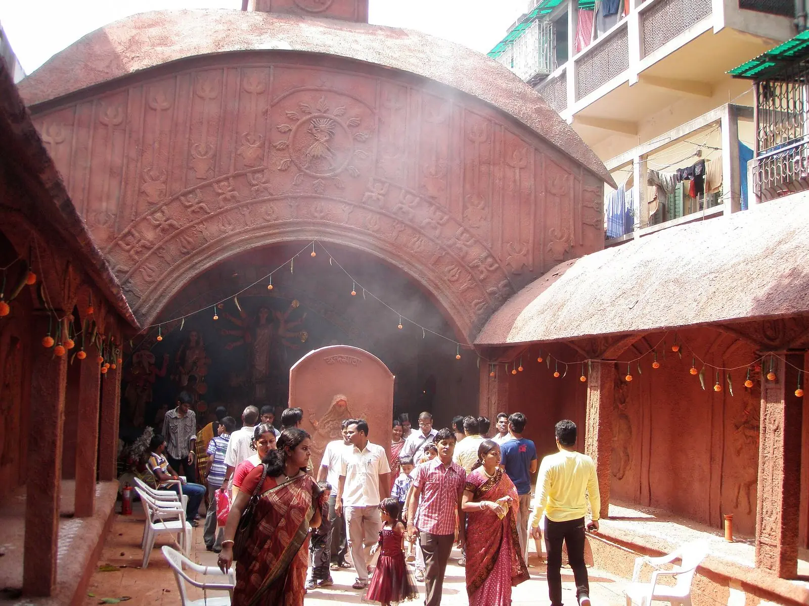 Durga Puja Pandal - 74 Pally - Kolkata 2011-10-03 030267